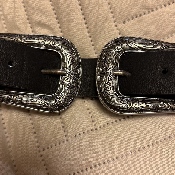 BRAND NEW BLACK LEATHER BELT - Picture 3 of 6